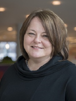Portrait of Shelly Bruce